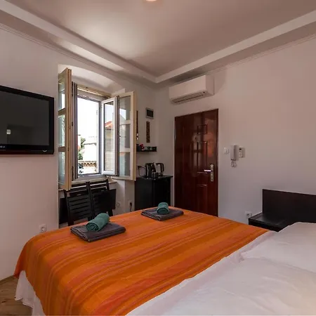 Apartman Nika Pula Exterior photo