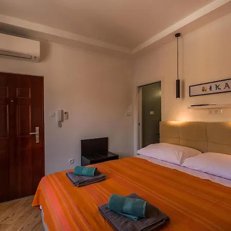 Apartman Nika Pula Exterior photo